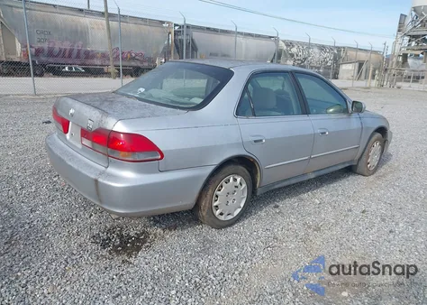 2002 Honda Accord 2.3 Lx from USA, damaged, VIN 3HGCG56432G705116
